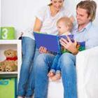 Moeder en vader lezen van boeken, verhaal tijd