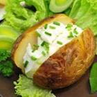 Zure room op gepofte aardappel